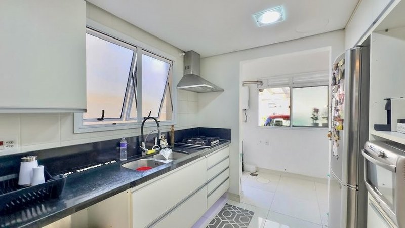 R$ 915.000 - CONDOMÍNIO VIVENDA ECOVILLE - 158M2 - 3 DORM - SÓTÃO - 2 VAGAS Avenida Willy Eugênio Fleck Porto Alegre - 