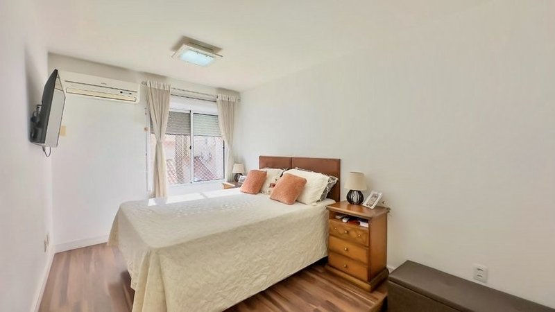 R$ 915.000 - CONDOMÍNIO VIVENDA ECOVILLE - 158M2 - 3 DORM - SÓTÃO - 2 VAGAS Avenida Willy Eugênio Fleck Porto Alegre - 