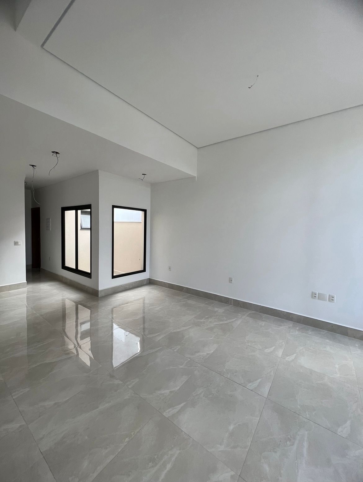 Casa com 3 dormit&oacute;rios &agrave; venda,112m&sup2; - Condom&iacute;nio Terras de S&atilde;o Francisco - Sorocaba- SP Avenida Paraná Sorocaba - 