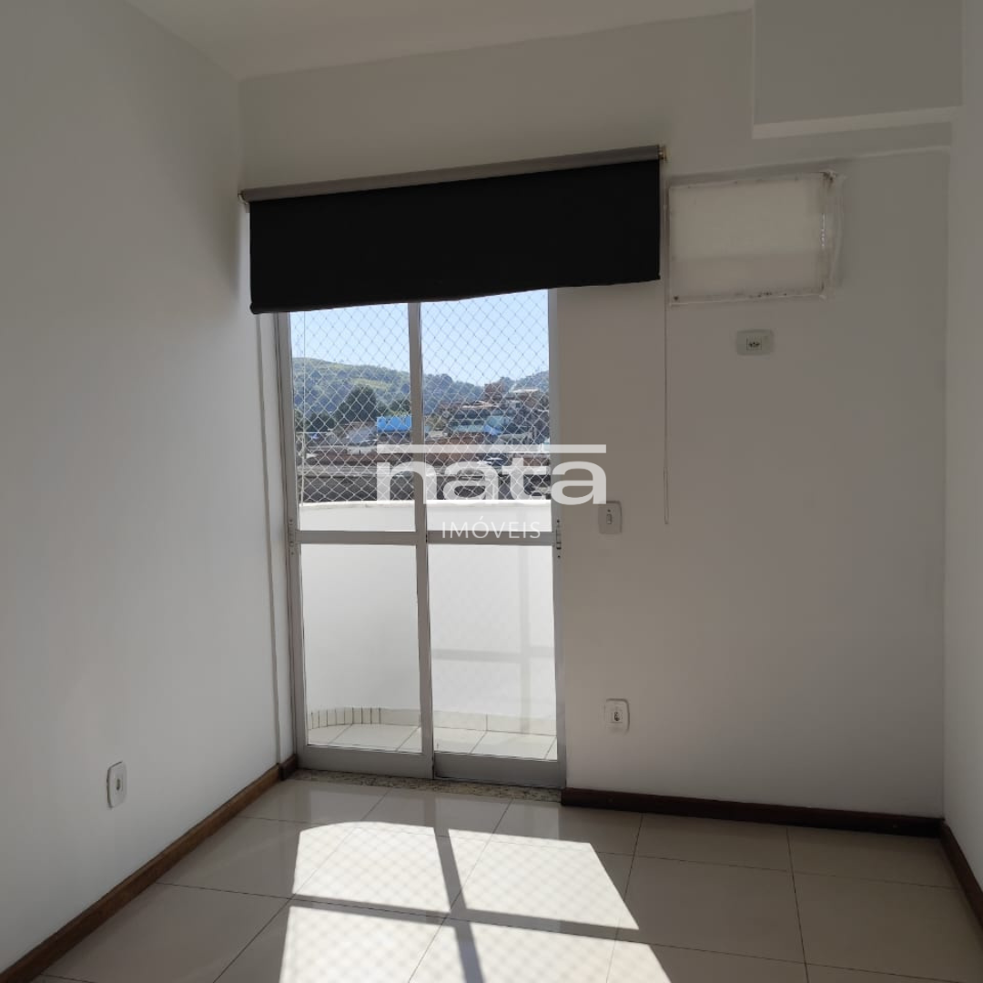 Apartamento com 2 quartos para a loca&ccedil;&atilde;o no Centen&aacute;rio Rua Seabra Sobrinho Duque de Caxias - 