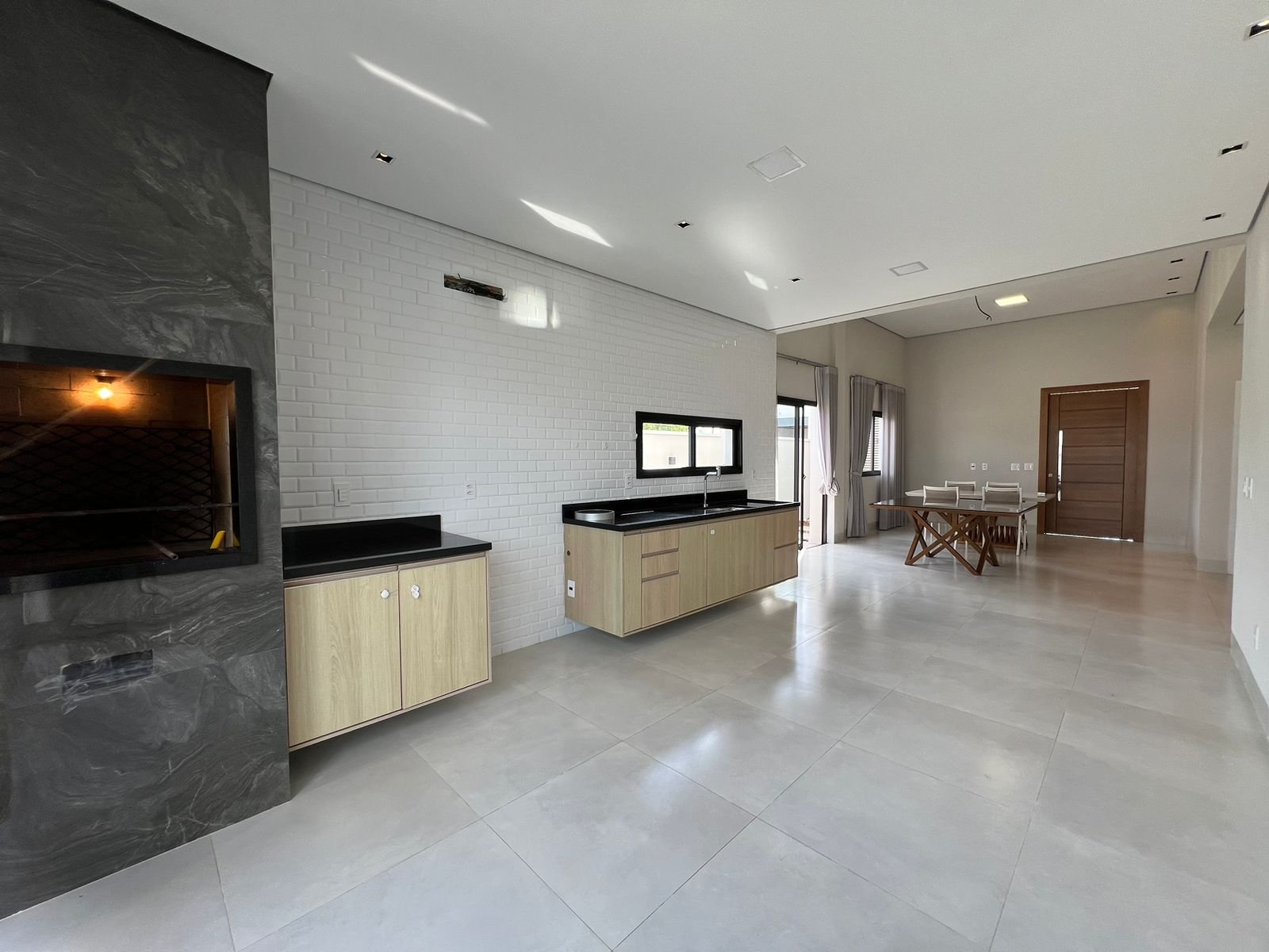 Casa de Condomínio à venda com 3 quartos, 158m² - Foto 3