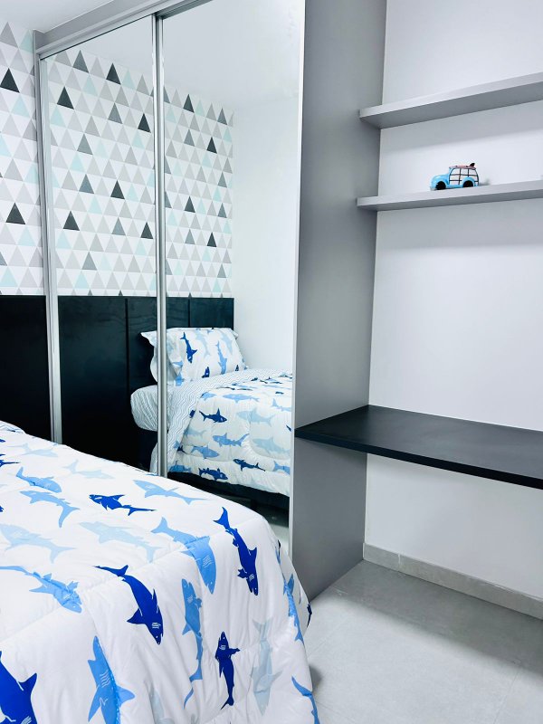 Apartamento 2 Dormitórios Mobiliado em condominio fechado Rua João Rosa São Paulo - 