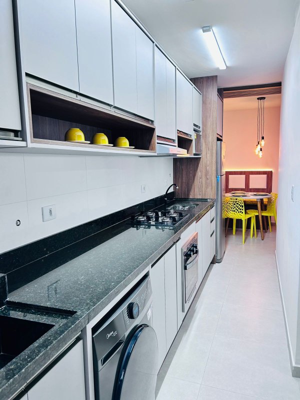 Apartamento 2 Dormitórios Mobiliado em condominio fechado Rua João Rosa São Paulo - 