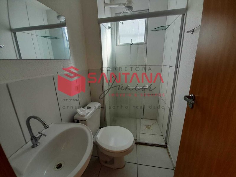 Apartamento para locação com 2 quartos. (INDISPONÍVEL) Rua Jurema Lauro de Freitas - 