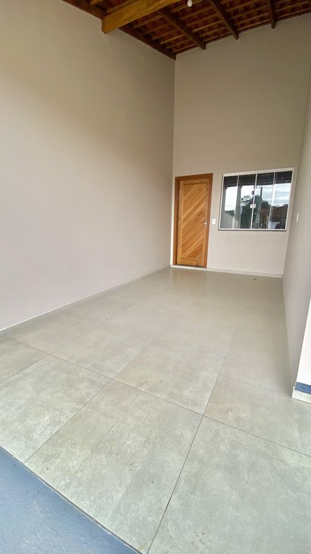 CASA COM 2 DORMITÓRIOS EM DOM JOAQUIM - Brusque - 