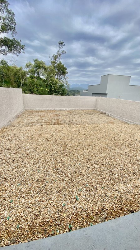 CASA COM 2 DORMITÓRIOS EM DOM JOAQUIM - Brusque - 
