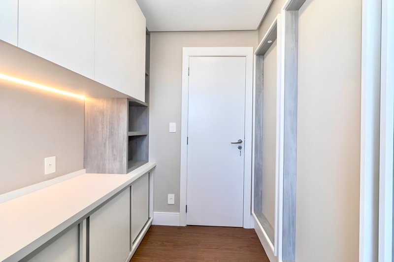 R$ 1.850.000 - FLOAT RESIDENCES - APARTAMENTO DE CINEMA - 99M2 - 3 DORM - VISTA - 2 VAGAS Avenida Senador Tarso Dutra Porto Alegre - 