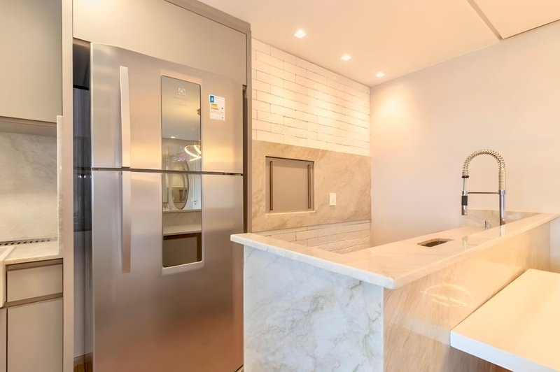 R$ 1.850.000 - FLOAT RESIDENCES - APARTAMENTO DE CINEMA - 99M2 - 3 DORM - VISTA - 2 VAGAS Avenida Senador Tarso Dutra Porto Alegre - 