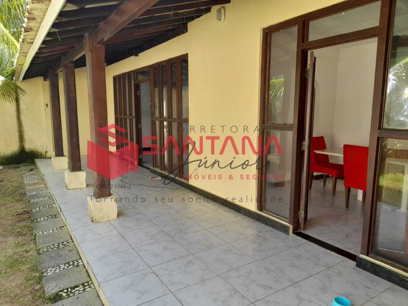 Casa mobiliada com 5/4 para locação em Vilas do Atlântico  (INDISPONÍVEL) Rua Praia Funda Lauro de Freitas - 
