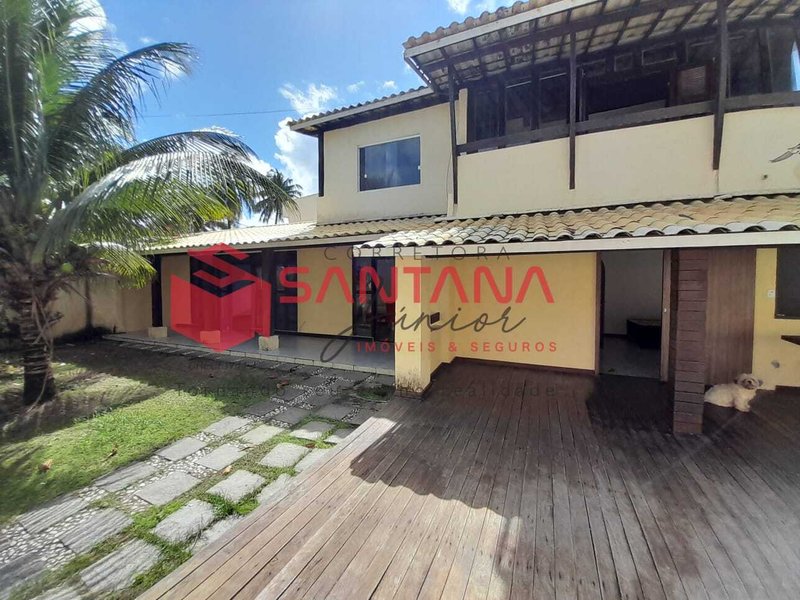 Casa mobiliada com 5/4 para locação em Vilas do Atlântico  (INDISPONÍVEL) Rua Praia Funda Lauro de Freitas - 