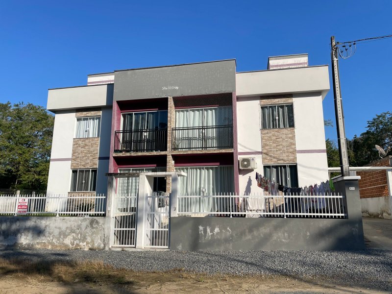 Apartamento semimobiliado - Timbó - 