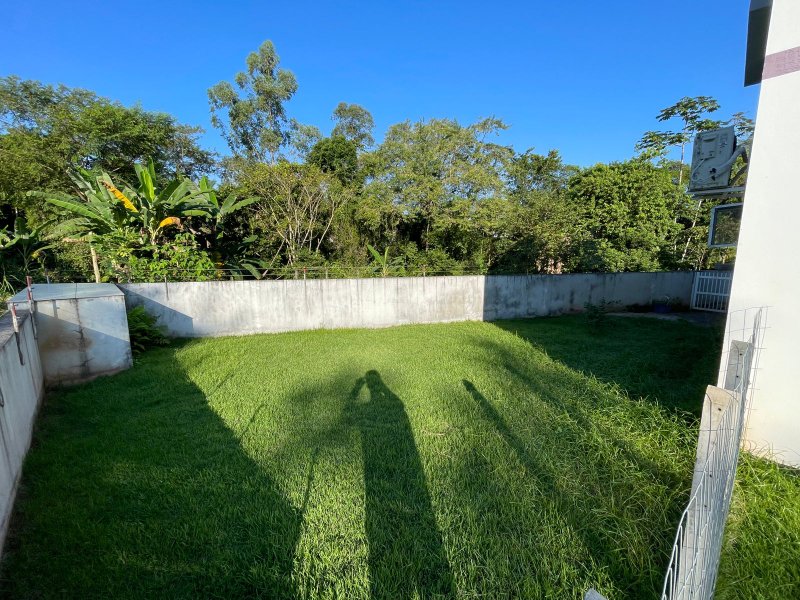 Apartamento semimobiliado - Timbó - 