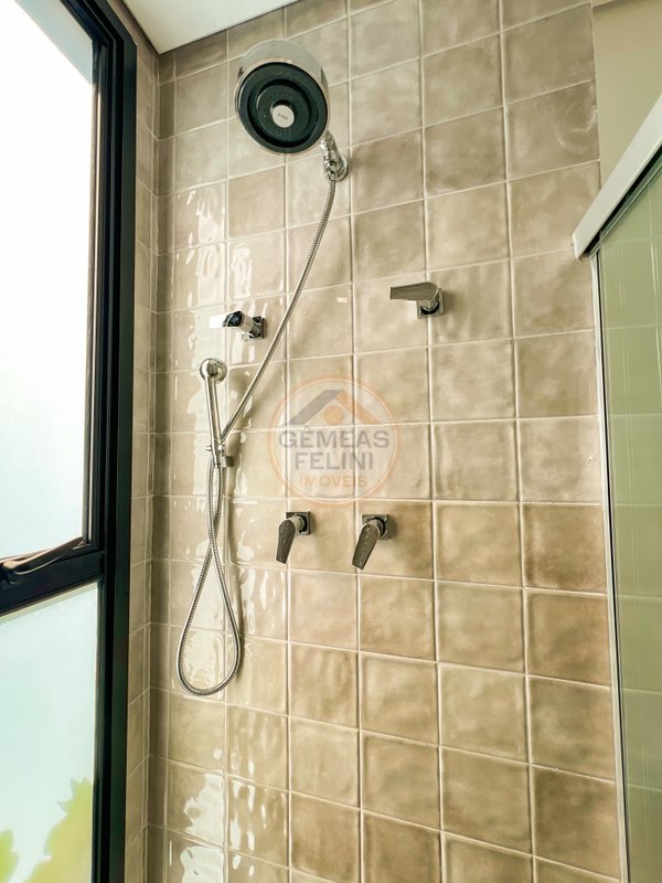 Casa em Condomínio com Piscina na Praia de Juquehy - À VENDA - São Sebastião - 