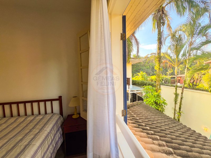 Casa em Condomínio na Praia do Engenho  - LOCAÇÃO ANUAL Magno Passos Bittencurt  São Sebastião - 