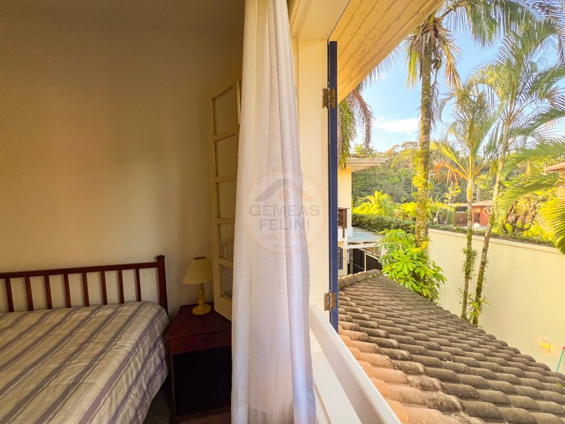 Casa em Condomínio na Praia do Engenho  - LOCAÇÃO ANUAL Magno Passos Bittencurt  São Sebastião - 