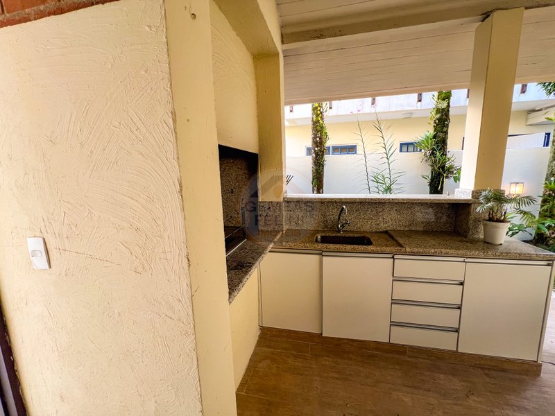 Casa em Condomínio na Praia do Engenho  - LOCAÇÃO ANUAL Magno Passos Bittencurt  São Sebastião - 