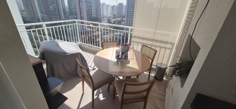 APARTAMENTO MOBILIADO À VENDA NO BROOKLIN COM 2 DORMITÓRIOS Avenida Portugal São Paulo - 