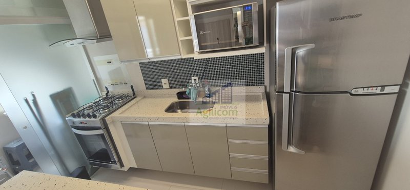 APARTAMENTO MOBILIADO À VENDA NO BROOKLIN COM 2 DORMITÓRIOS Avenida Portugal São Paulo - 