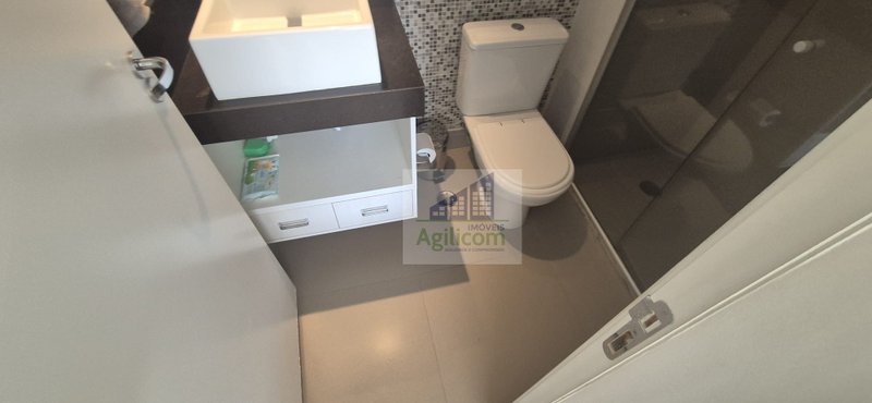 APARTAMENTO MOBILIADO À VENDA NO BROOKLIN COM 2 DORMITÓRIOS Avenida Portugal São Paulo - 