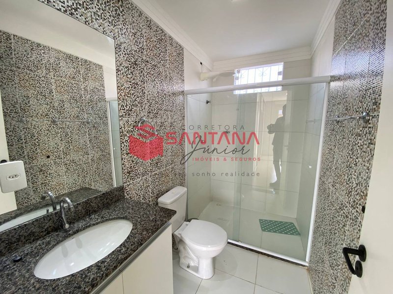 Casa nascente semi mobiliada com suítes climatizadas. (INDISPONÍVEL) Rua A Camaçari - 