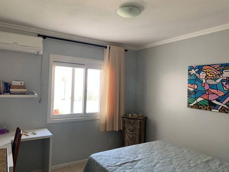 Casa 3 quartos, sendo 1 suíte, garagem, churrasqueira na principal rua de  Arroio Teixeira Rua Maracanã Capão da Canoa - 