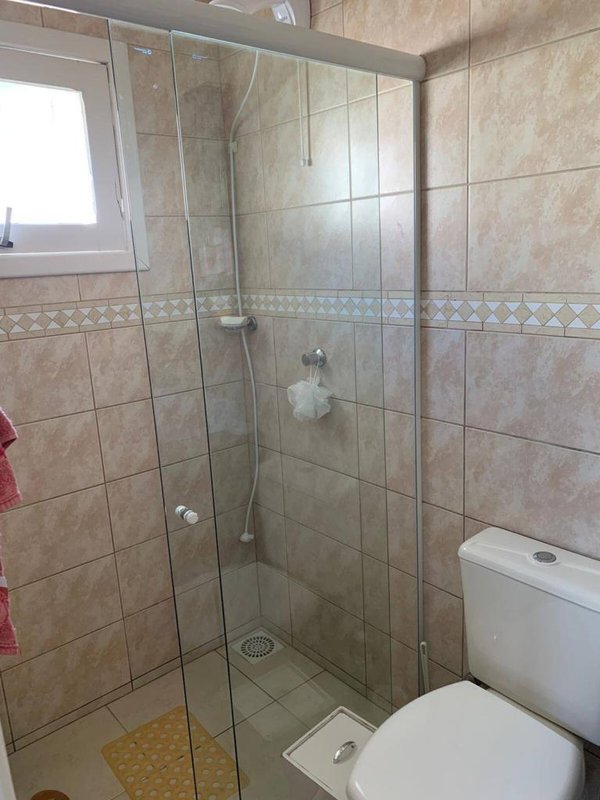 Casa 3 quartos, sendo 1 suíte, garagem, churrasqueira na principal rua de  Arroio Teixeira Rua Maracanã Capão da Canoa - 