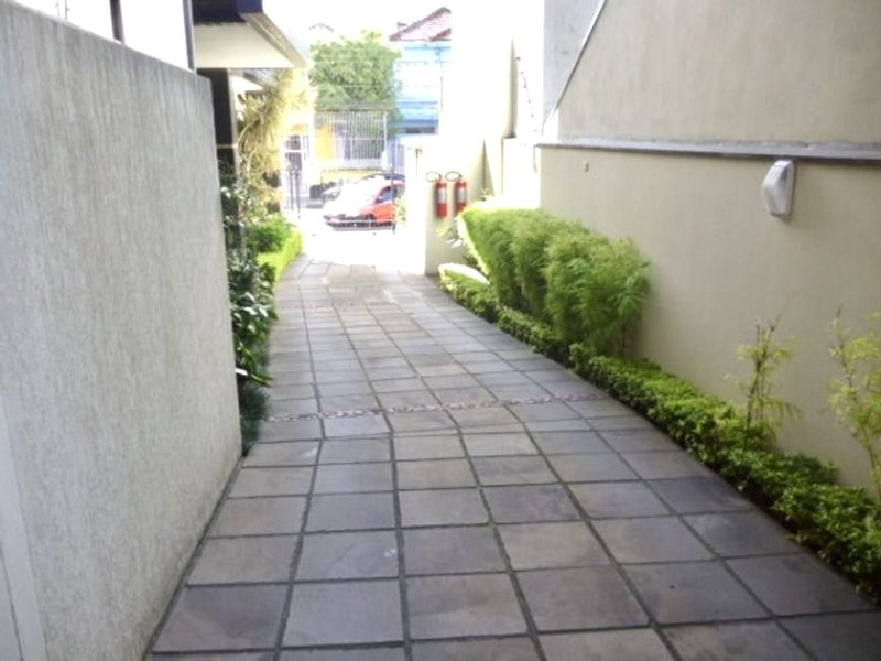 R$ 620.000 - LINDO APARTAMENTO - 73M2 - 2 DORM - SUÍTE - CHURRASQUEIRA - 1 VAGA Rua Octávio Corrêa Porto Alegre - 
