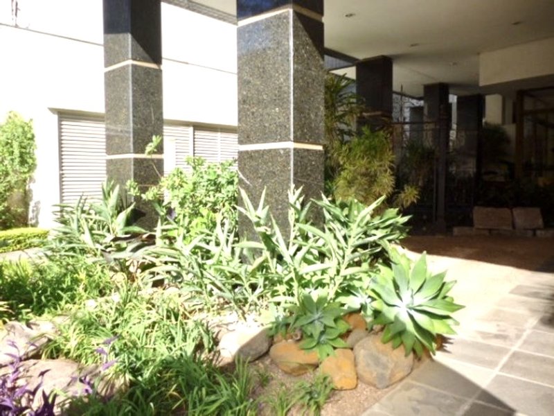 R$ 620.000 - LINDO APARTAMENTO - 73M2 - 2 DORM - SUÍTE - CHURRASQUEIRA - 1 VAGA Rua Octávio Corrêa Porto Alegre - 