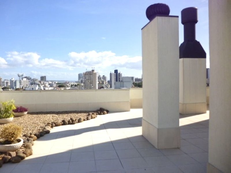 R$ 620.000 - LINDO APARTAMENTO - 73M2 - 2 DORM - SUÍTE - CHURRASQUEIRA - 1 VAGA Rua Octávio Corrêa Porto Alegre - 