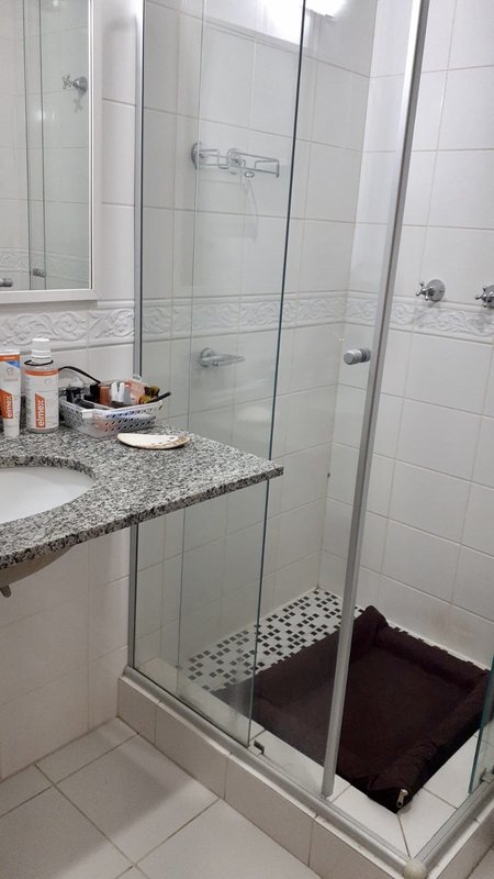 R$ 620.000 - LINDO APARTAMENTO - 73M2 - 2 DORM - SUÍTE - CHURRASQUEIRA - 1 VAGA Rua Octávio Corrêa Porto Alegre - 