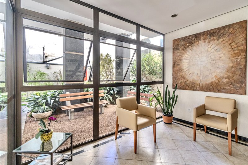 R$ 550.000 - LINDO APARTAMENTO - 73M2 - 2 DORM - SUÍTE - CHURRASQUEIRA - 1 VAGA Rua Octávio Corrêa Porto Alegre - 