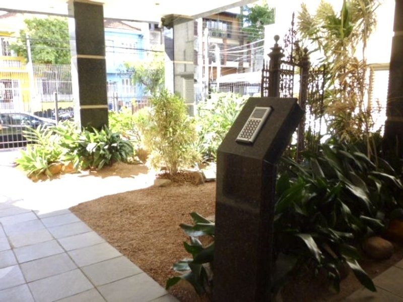 R$ 620.000 - LINDO APARTAMENTO - 73M2 - 2 DORM - SUÍTE - CHURRASQUEIRA - 1 VAGA Rua Octávio Corrêa Porto Alegre - 