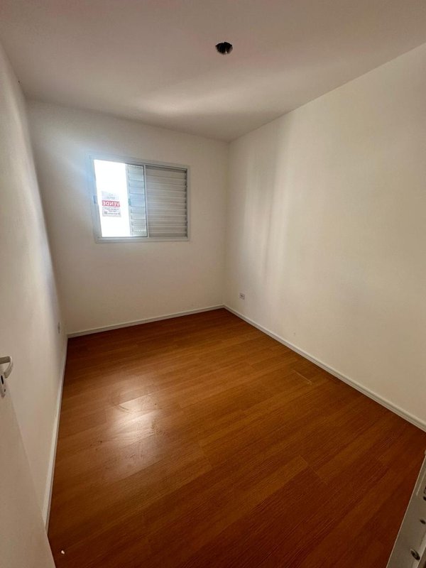 Apartamento Térreo no Residencial Dinamarca - Mogi das Cruzes - 