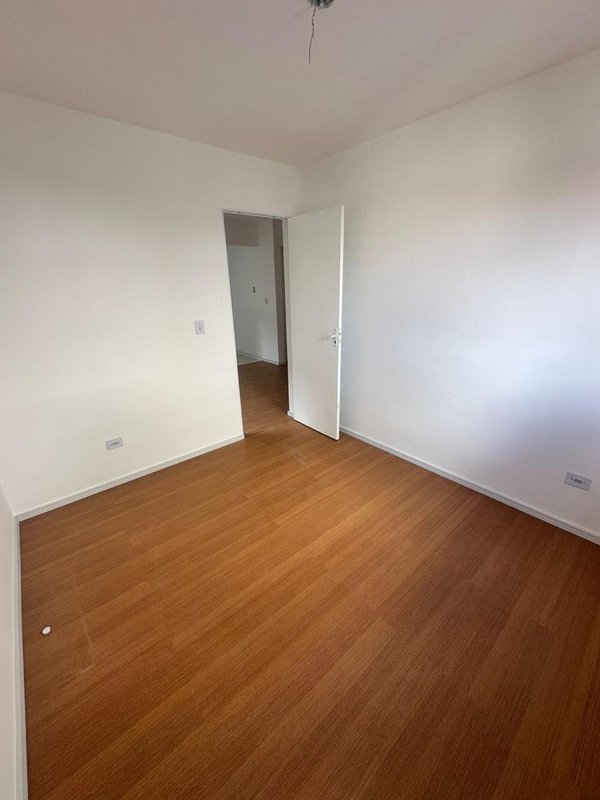 Apartamento Térreo no Residencial Dinamarca - Mogi das Cruzes - 