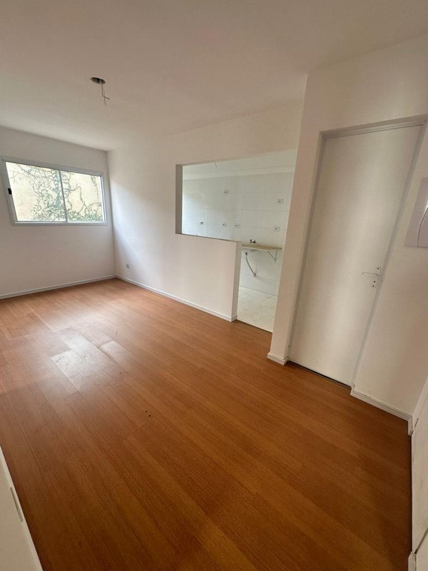 Apartamento Térreo no Residencial Dinamarca - Mogi das Cruzes - 