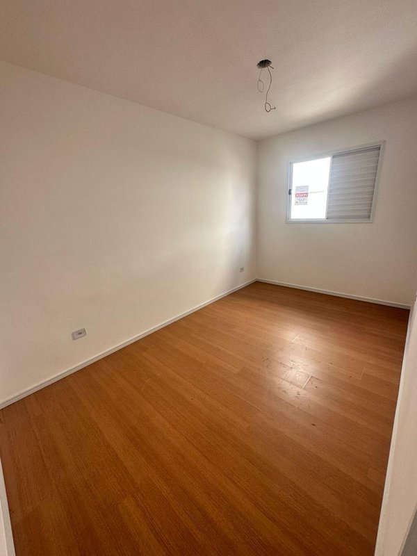 Apartamento Térreo no Residencial Dinamarca - Mogi das Cruzes - 