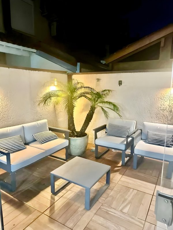 R$ 1.090.000 - VIVENDA ECOVILLE - CASA DE ESQUINA - 158M2 - 4 DORM - SÓTÃO - 2 VAGAS Avenida Willy Eugênio Fleck Porto Alegre - 