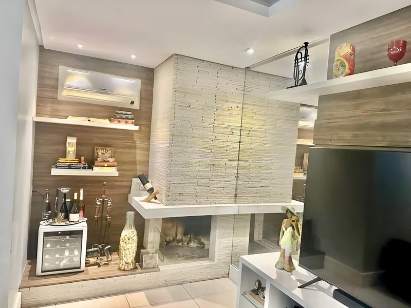 R$ 1.090.000 - VIVENDA ECOVILLE - CASA DE ESQUINA - 158M2 - 4 DORM - SÓTÃO - 2 VAGAS Avenida Willy Eugênio Fleck Porto Alegre - 