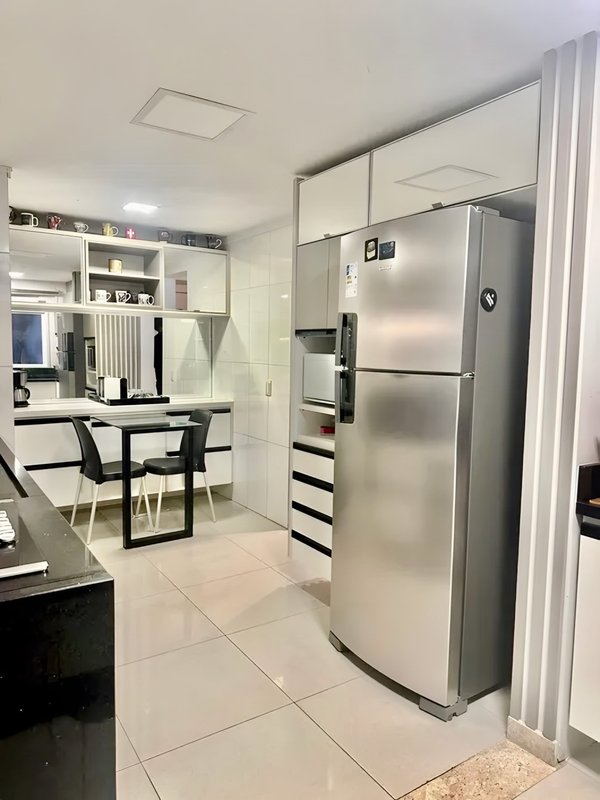R$ 1.090.000 - VIVENDA ECOVILLE - CASA DE ESQUINA - 158M2 - 4 DORM - SÓTÃO - 2 VAGAS Avenida Willy Eugênio Fleck Porto Alegre - 