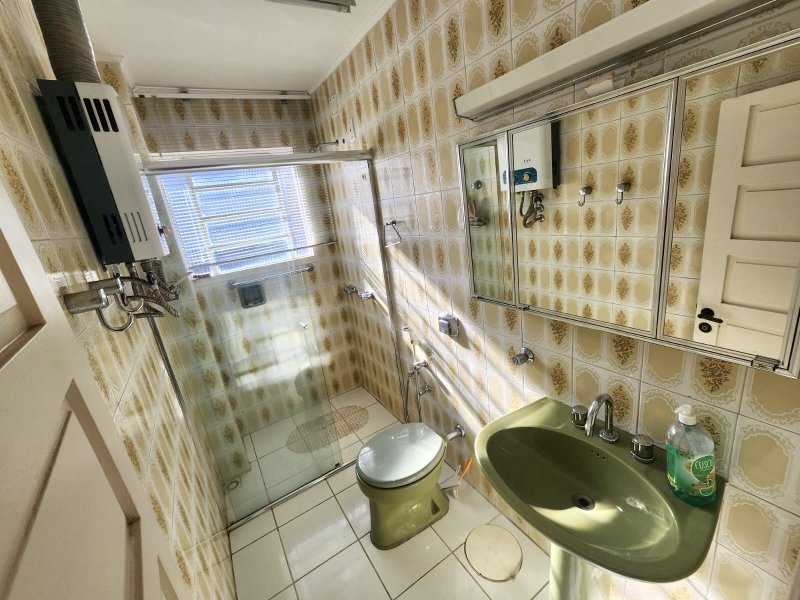 R$ 748.000 - ÓTIMA CASA DE ESQUINA - APARTAMENTO SUPERIOR - 220M2 - 3 DORM - 2 VAGAS Rua Ernesto Becker Santa Maria - 
