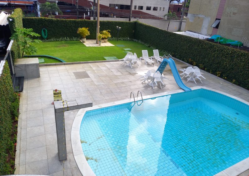 Apartamento à venda com 3 quartos sendo 1 suite, 200m² por R$ 970.000,00 Rua Cônego Romeu Recife - 