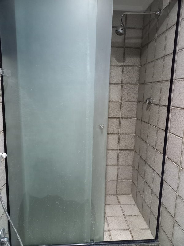 Apartamento à venda com 3 quartos sendo 1 suite, 200m² por R$ 970.000,00 Rua Cônego Romeu Recife - 