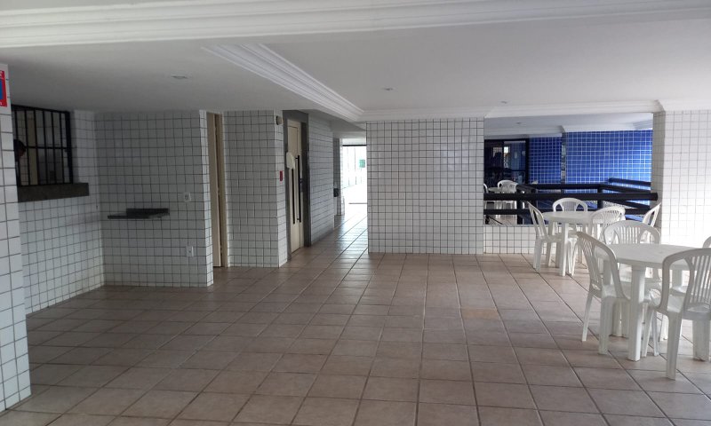 Apartamento à venda com 3 quartos sendo 1 suite, 200m² por R$ 970.000,00 Rua Cônego Romeu Recife - 