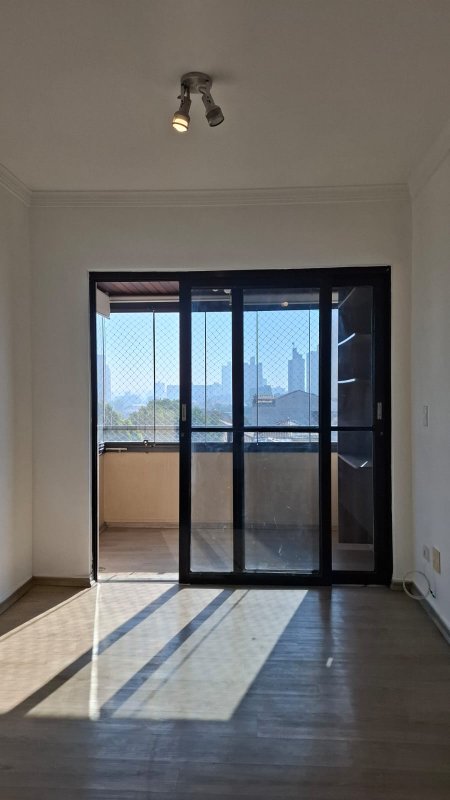 Apartamento com 3 Quartos e 2 banheiros à Venda, 74 m² Rua Vergueiro São Paulo - 