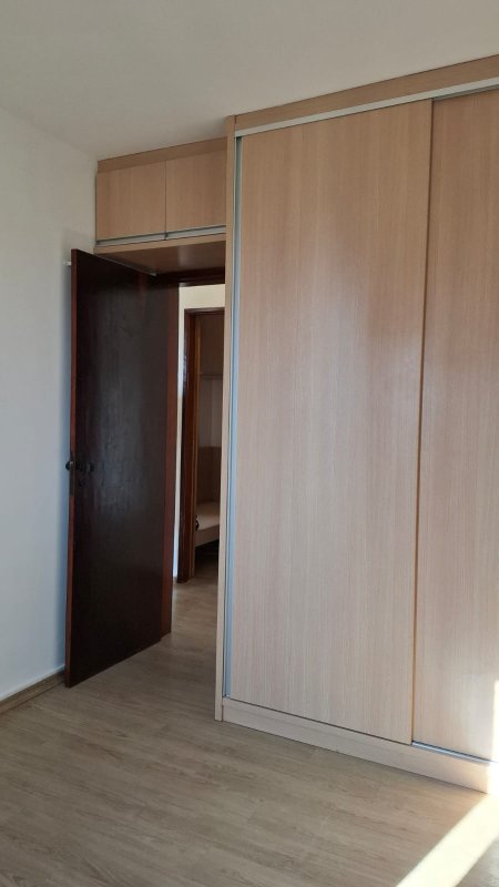 Apartamento com 3 Quartos e 2 banheiros à Venda, 74 m² Rua Vergueiro São Paulo - 