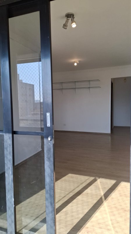 Apartamento com 3 Quartos e 2 banheiros à Venda, 74 m² Rua Vergueiro São Paulo - 