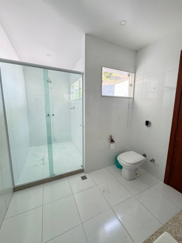 Casa com 3 dormitórios à venda, 296,65 m² por R$ 850.000,00 - Caascatinha - Nova Friburgo - Nova Friburgo - 