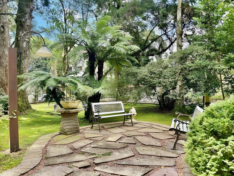 R$ 760.000 - LINDO APARTAMENTO NO CENTRO DE GRAMADO - 53M3 - MOBILIADO - 1 DORM - 1 VAGA Rua Primavera Gramado - 