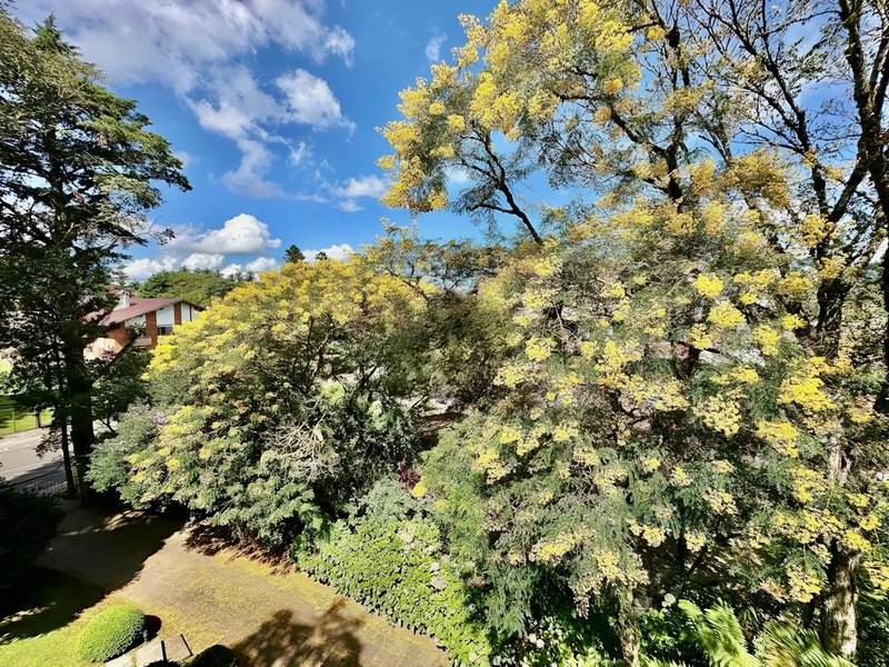 R$ 760.000 - LINDO APARTAMENTO NO CENTRO DE GRAMADO - 53M3 - MOBILIADO - 1 DORM - 1 VAGA Rua Primavera Gramado - 