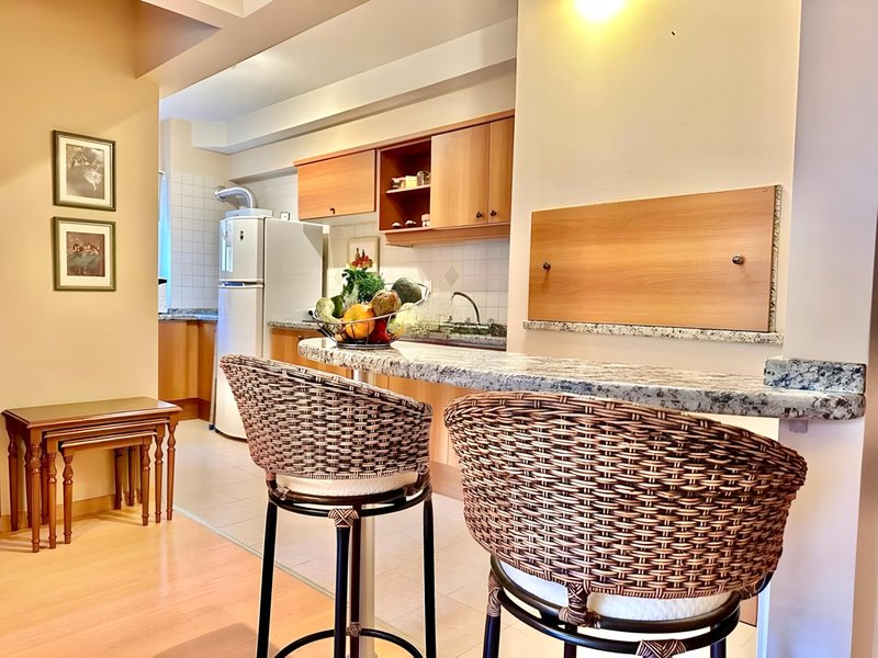 R$ 760.000 - LINDO APARTAMENTO NO CENTRO DE GRAMADO - 53M3 - MOBILIADO - 1 DORM - 1 VAGA Rua Primavera Gramado - 